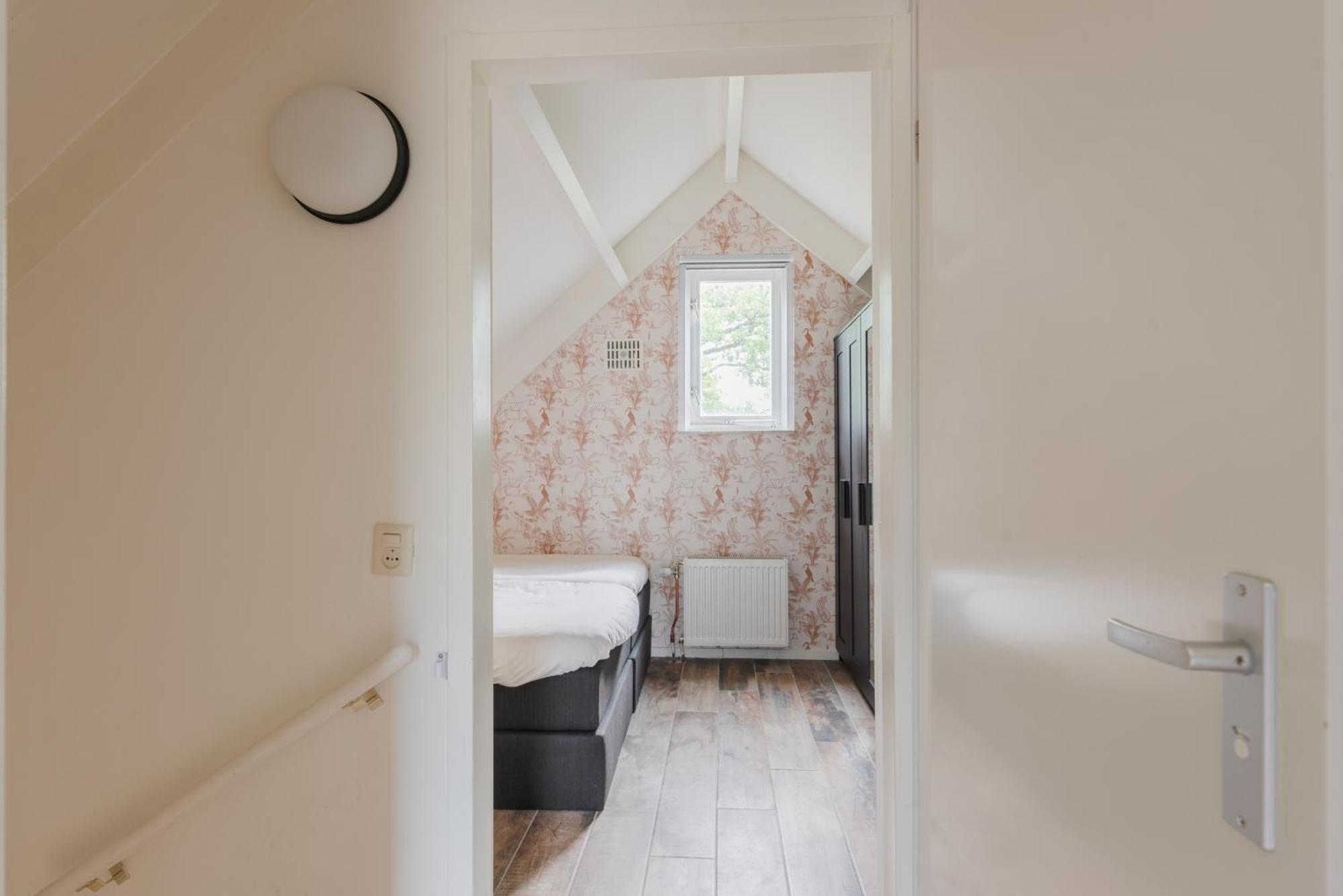 Het Huys Ewijk Mooi Luxe En Een Laadpaal Kültér fotó