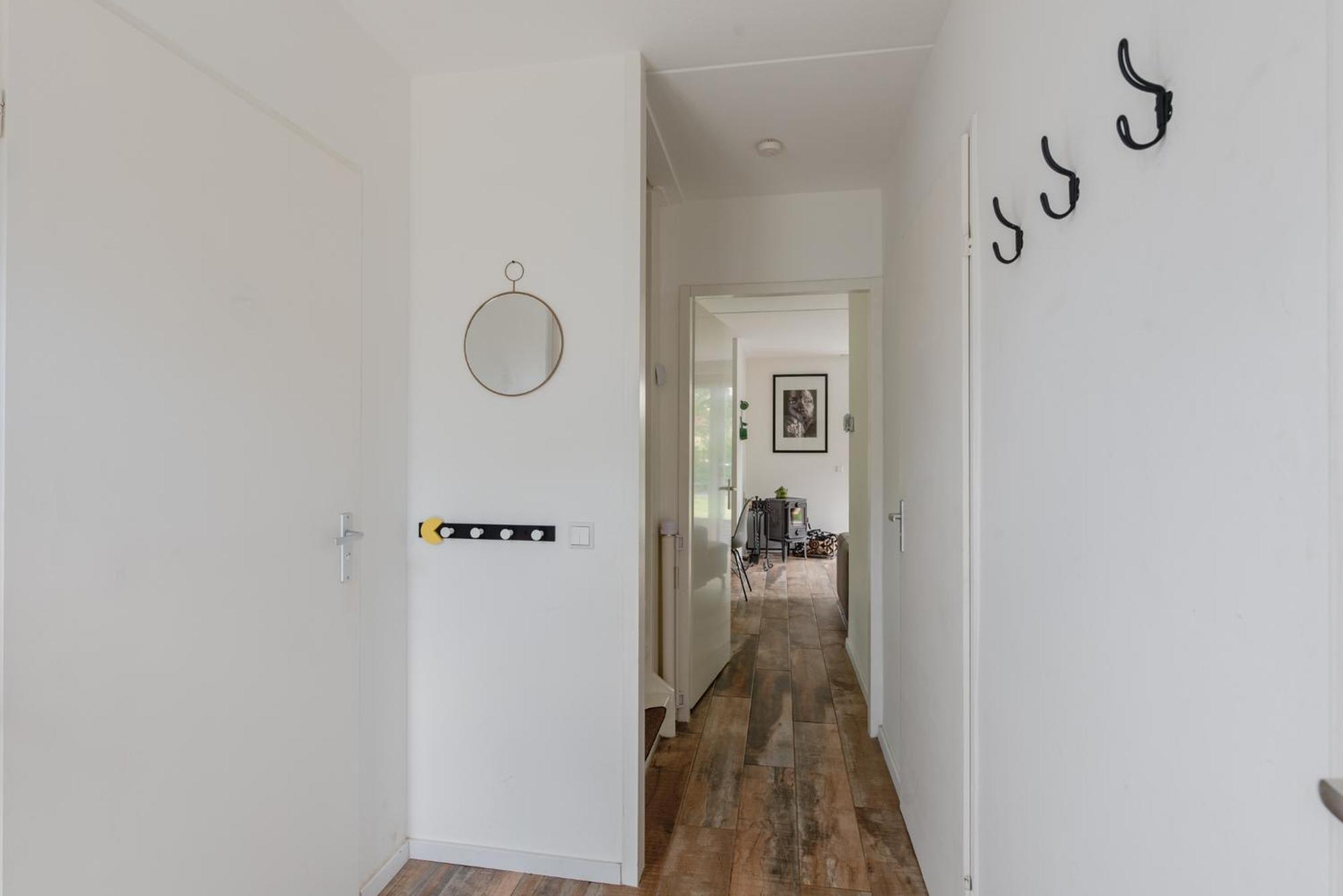 Het Huys Ewijk Mooi Luxe En Een Laadpaal Kültér fotó